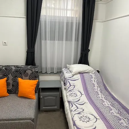 Centrum Wellness Hostel *