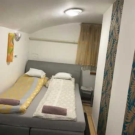 Centrum Wellness Hostel